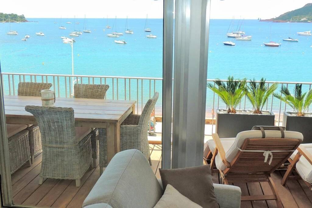 Emplacement Privilegie Pour Ce Bel Appartement Saint-Raphaël Εξωτερικό φωτογραφία
