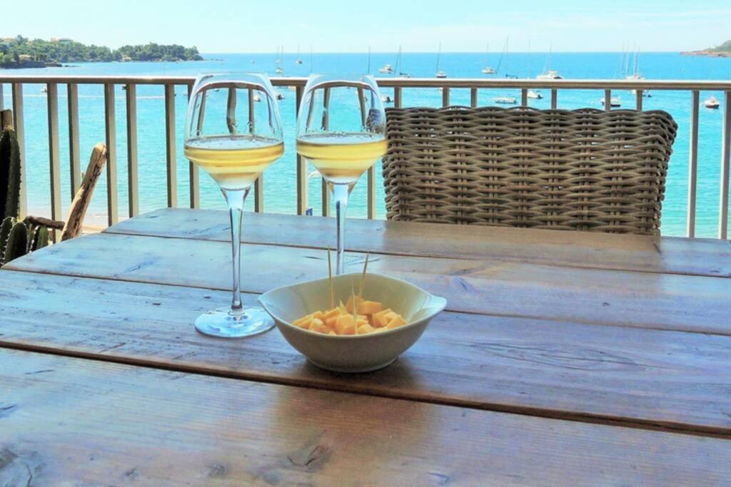 Emplacement Privilegie Pour Ce Bel Appartement Saint-Raphaël Εξωτερικό φωτογραφία