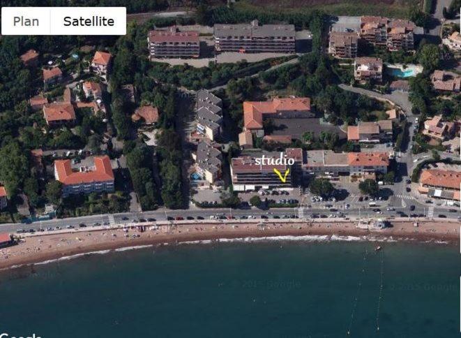 Emplacement Privilegie Pour Ce Bel Appartement Saint-Raphaël Εξωτερικό φωτογραφία