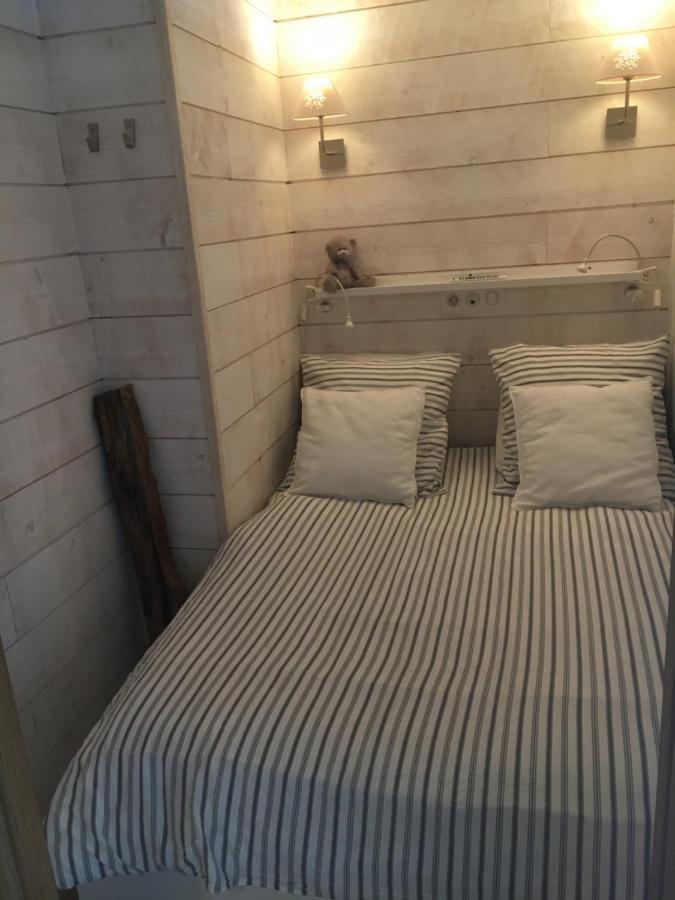 Emplacement Privilegie Pour Ce Bel Appartement Saint-Raphaël Εξωτερικό φωτογραφία